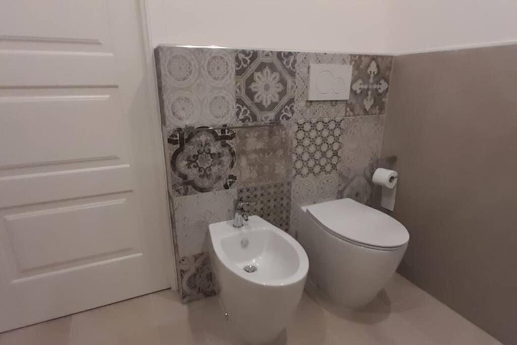 Casa Vacanze Laura1 Lecce Eksteriør billede