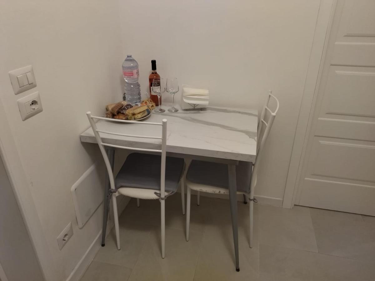 Casa Vacanze Laura1 Lecce Eksteriør billede